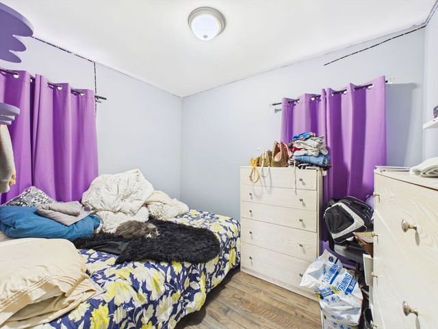 92 Rockland St, New Bedford, MA 02740