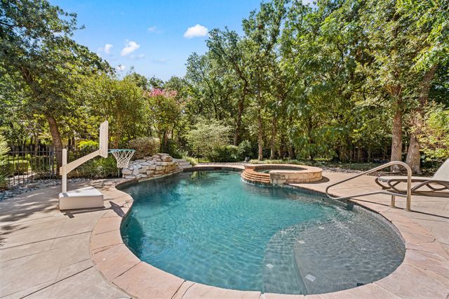 533 Round Hollow Lane, Southlake, TX 76092