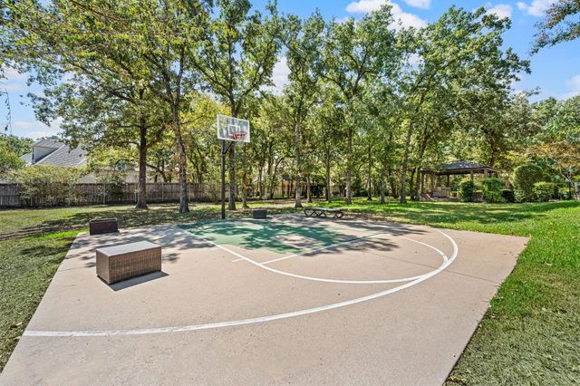 533 Round Hollow Lane, Southlake, TX 76092