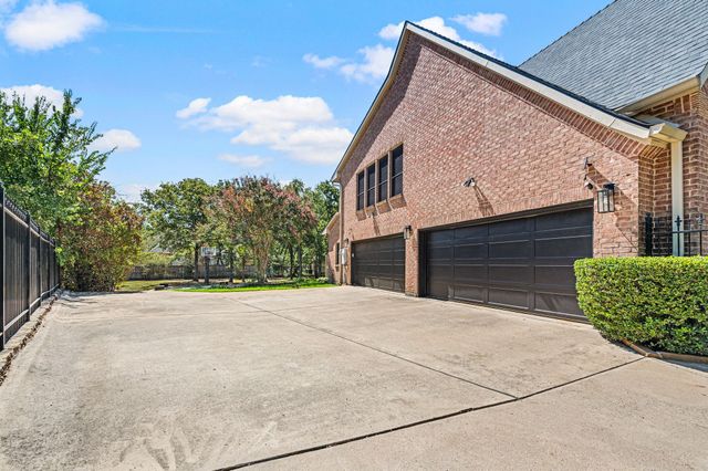 533 Round Hollow Lane, Southlake, TX 76092