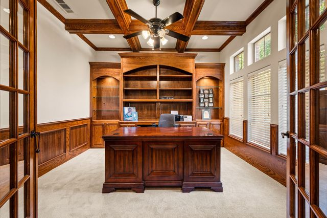 533 Round Hollow Lane, Southlake, TX 76092