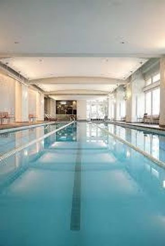 800 N Michigan Avenue 3301, Chicago, IL 60611