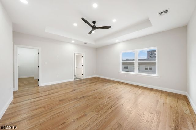 540 Muriel Pkwy, Elizabeth City, NJ 07208