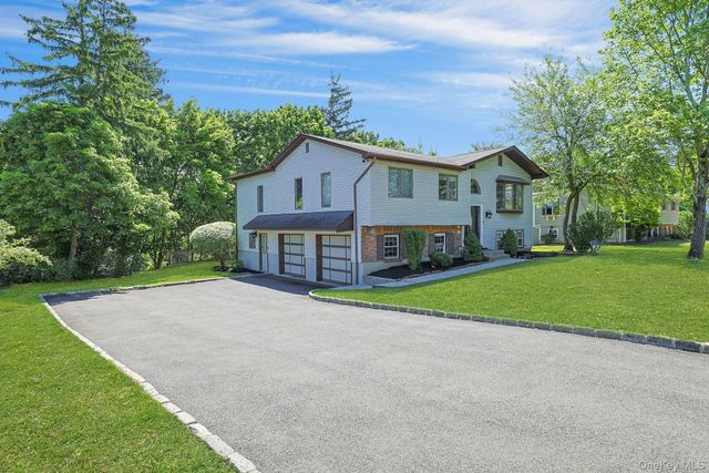 168 Orchid Drive, Pearl River, NY 10965