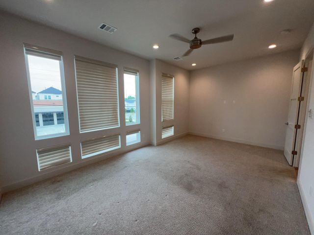 2414 Gray Street, Houston, TX 77003