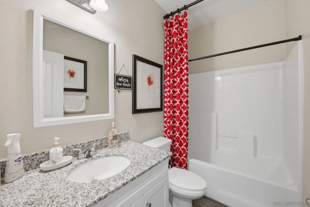 28512 Ironwood Ct, Murrieta, CA 92563