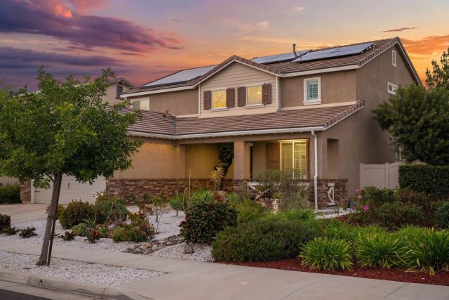 28512 Ironwood Ct, Murrieta, CA 92563