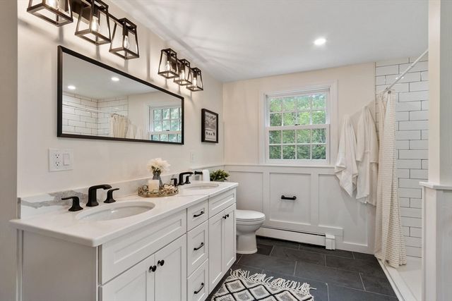 368 Hill Rd, Boxborough, MA 01719