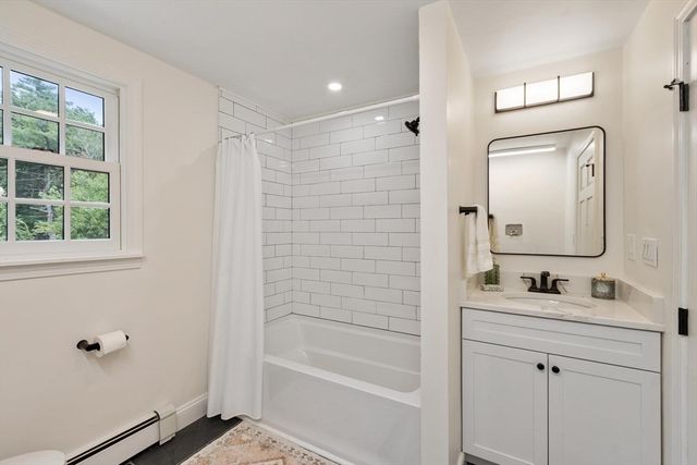 368 Hill Rd, Boxborough, MA 01719