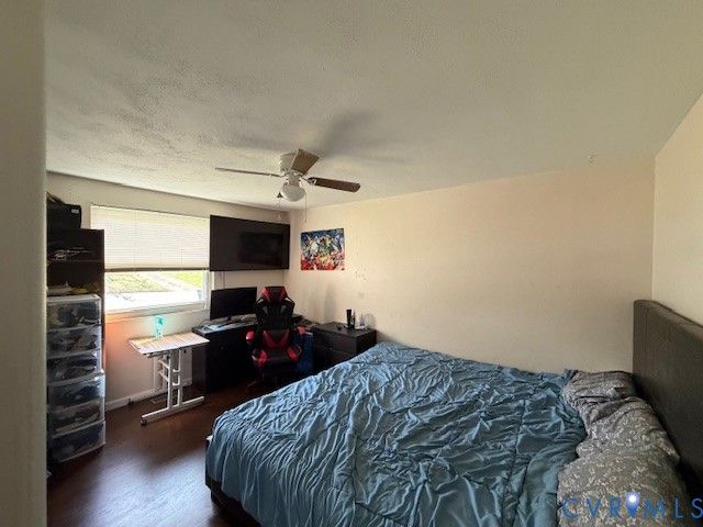 9322 Emmett Rd, Glen Allen, VA 23060