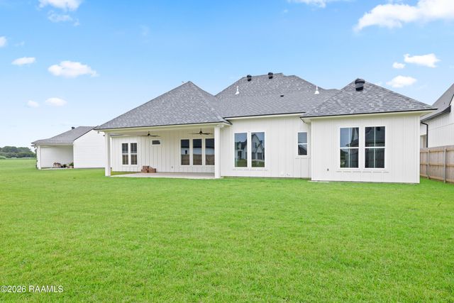 306 Alexander Palm Avenue, Youngsville, LA 70592
