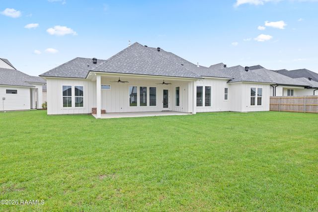 306 Alexander Palm Avenue, Youngsville, LA 70592