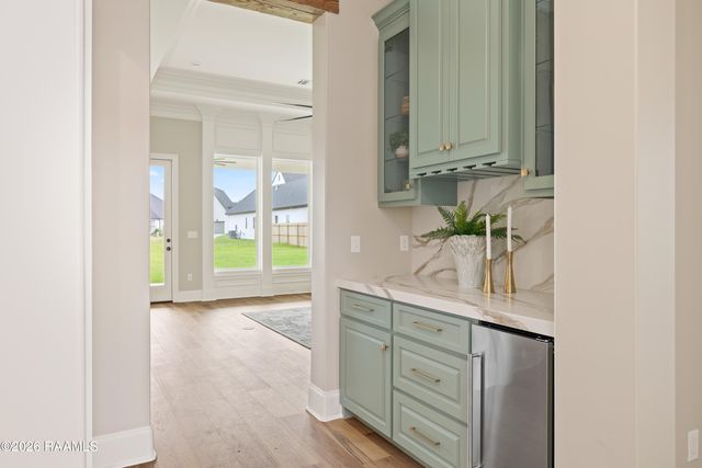 306 Alexander Palm Avenue, Youngsville, LA 70592