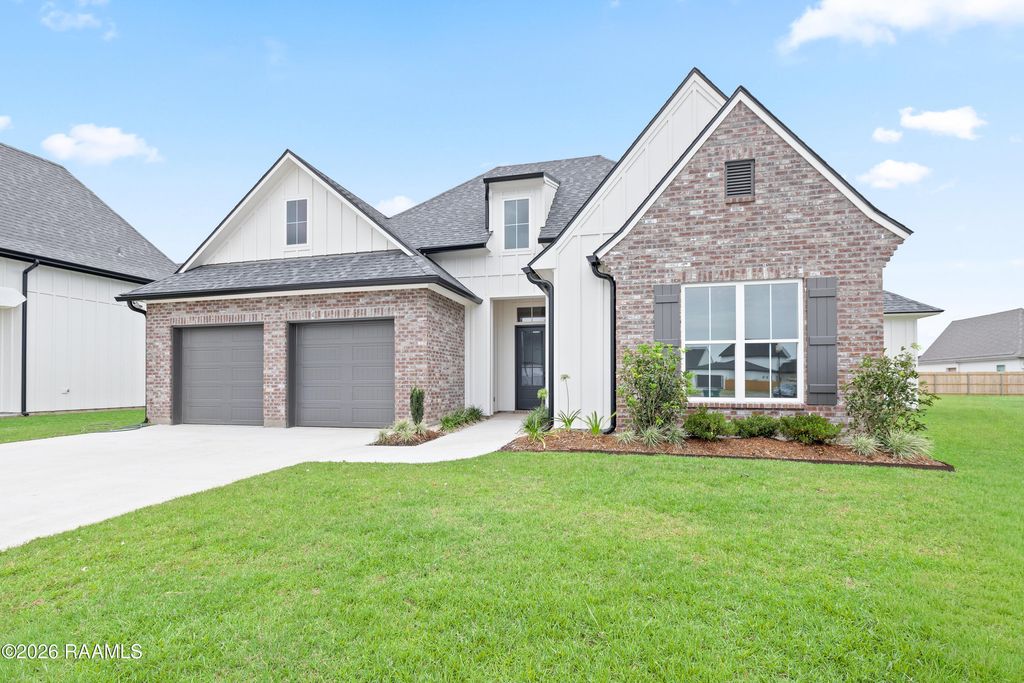 306 Alexander Palm Avenue, Youngsville, LA 70592