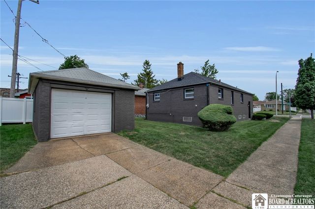 3356 Elmwood Avenue, Tonawanda, NY 14217