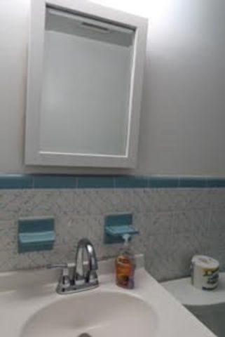 4 Thurston St, Foxboro, MA 02035