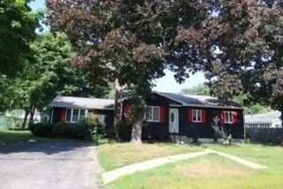 4 Thurston St, Foxboro, MA 02035