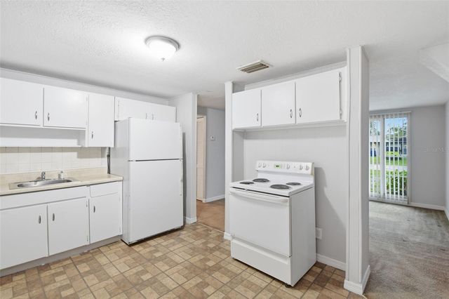 3008 N 43RD STREET, Tampa, FL 33605