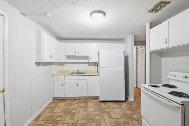 3008 N 43RD STREET, Tampa, FL 33605