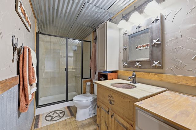 591 Mcfarland Lane, Weatherford, TX 76088
