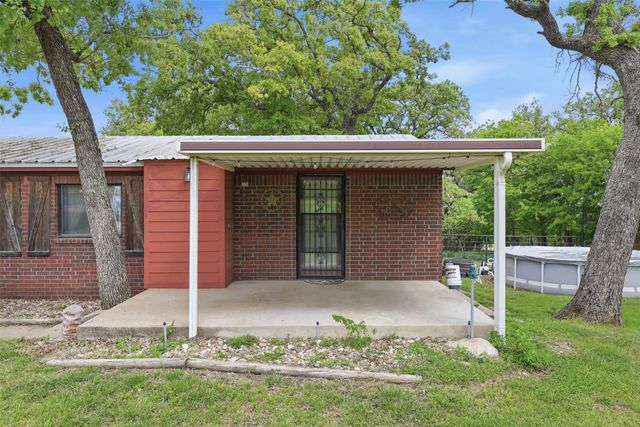 591 Mcfarland Lane, Weatherford, TX 76088