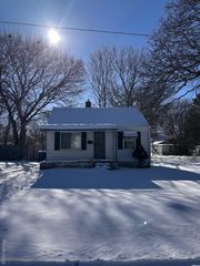 3413 Augusta Street, Flint, MI 48503