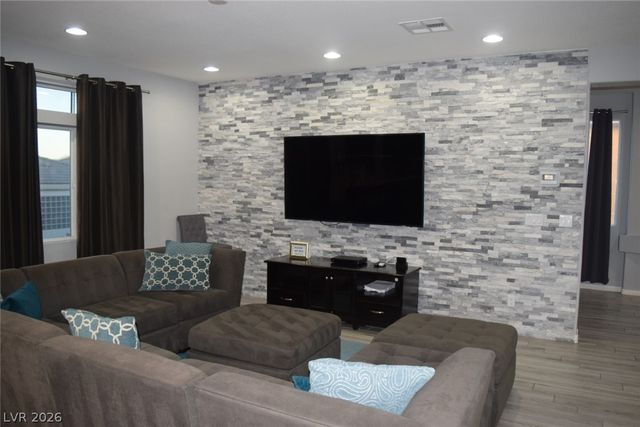 8356 Langhorne Creek Street, Las Vegas, NV 89139