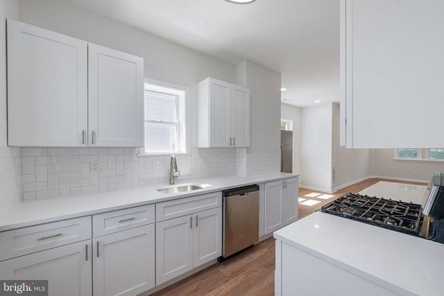 3112 LOUISE AVE, Baltimore, MD 21214