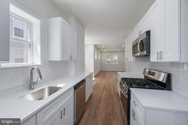 3112 LOUISE AVE, Baltimore, MD 21214