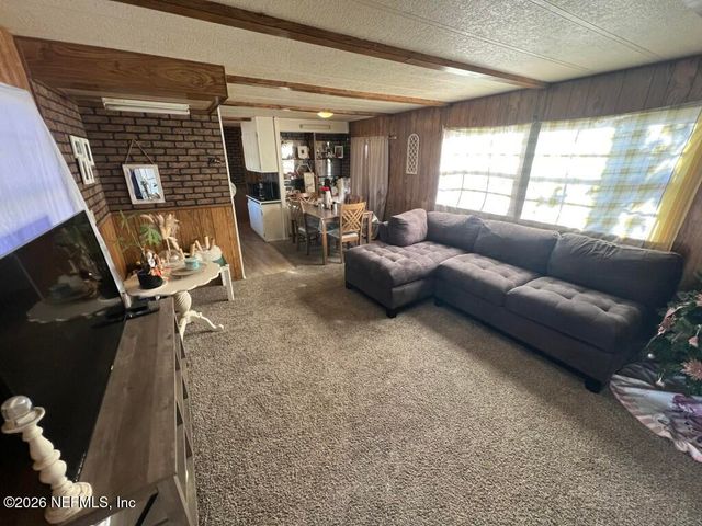 556 COUNTY ROAD 219, Melrose, FL 32666