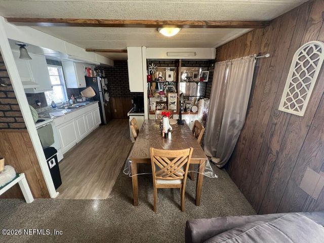 556 COUNTY ROAD 219, Melrose, FL 32666