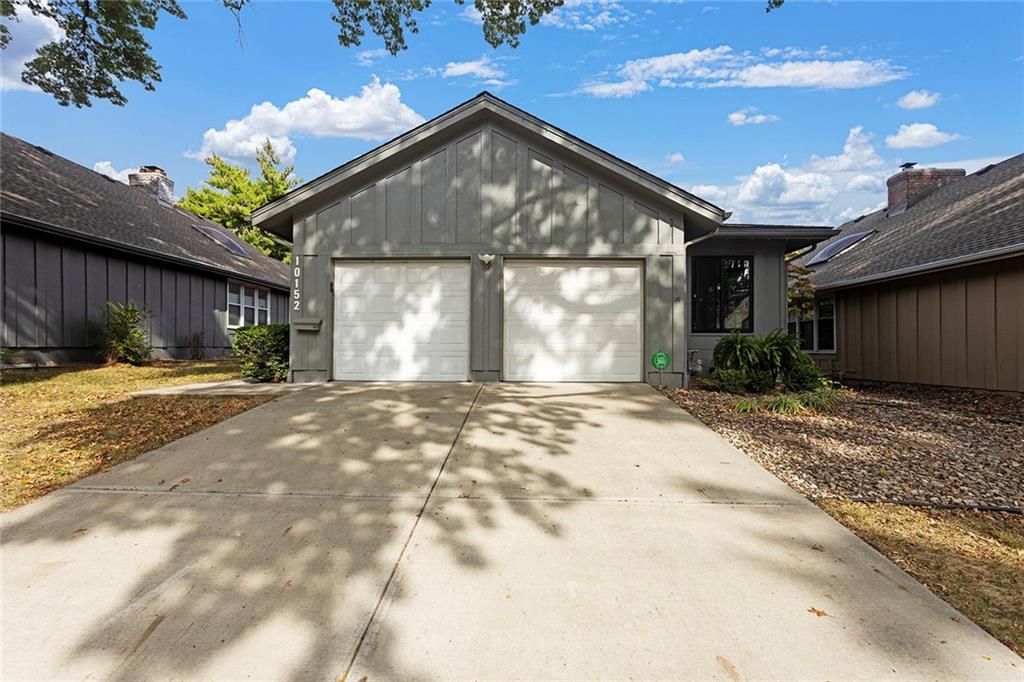 10152 Edelweiss Circle, Merriam, KS 66203