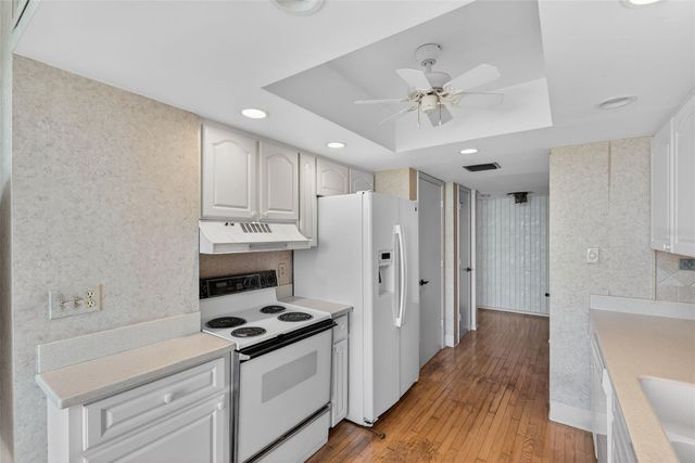 1111 N GULFSTREAM AVENUE 8D, Sarasota, FL 34236