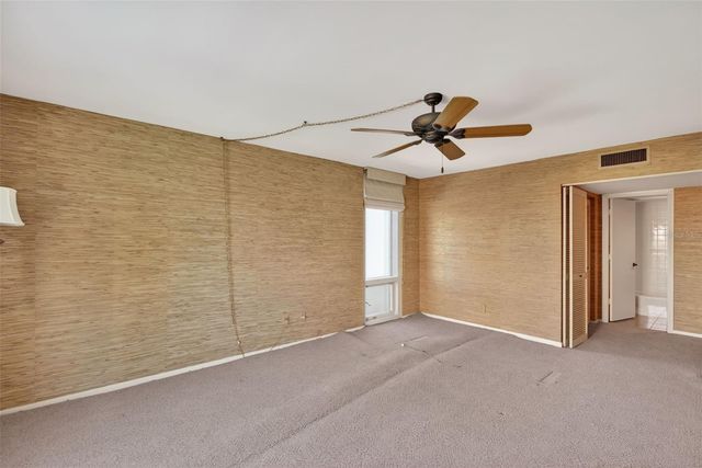 1111 N GULFSTREAM AVENUE 8D, Sarasota, FL 34236