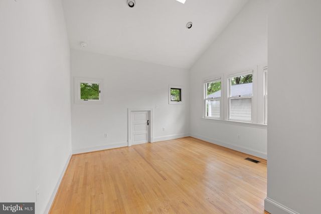 4830 BRANDYWINE ST NW, Washington, DC 20016