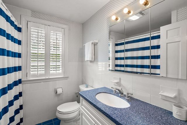 12 Greystone Road, Dover, MA 02030