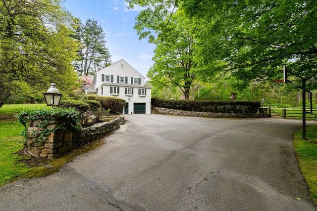 12 Greystone Road, Dover, MA 02030