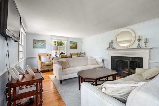 12 Greystone Road, Dover, MA 02030