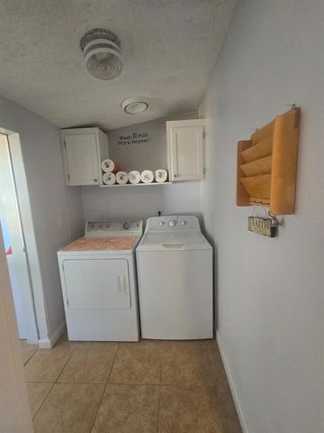 6106 MANGROVE DRIVE, Wesley Chapel, FL 33544