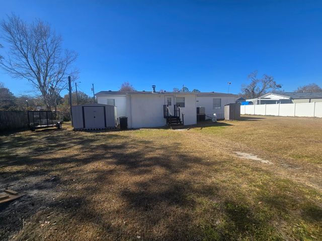 6106 MANGROVE DRIVE, Wesley Chapel, FL 33544