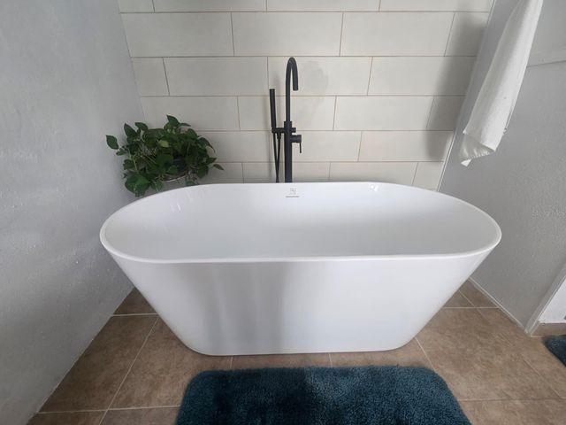 6106 MANGROVE DRIVE, Wesley Chapel, FL 33544