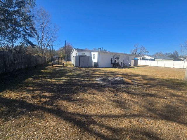 6106 MANGROVE DRIVE, Wesley Chapel, FL 33544