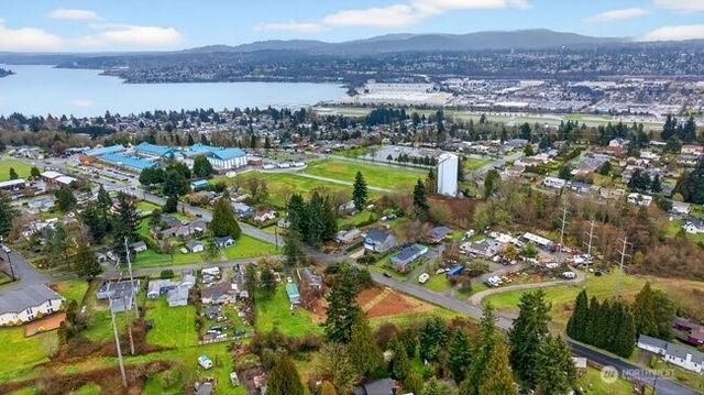 12511 80th Avenue S, Seattle, WA 98178