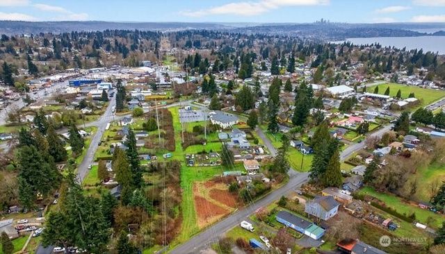 12511 80th Avenue S, Seattle, WA 98178