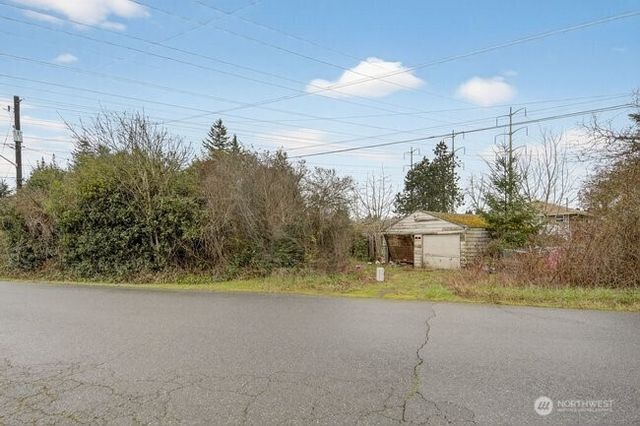 12511 80th Avenue S, Seattle, WA 98178