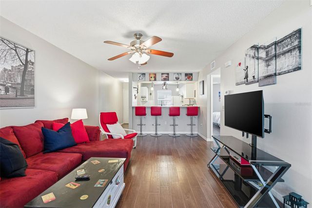 3001 58TH AVENUE S 105, St Petersburg, FL 33712