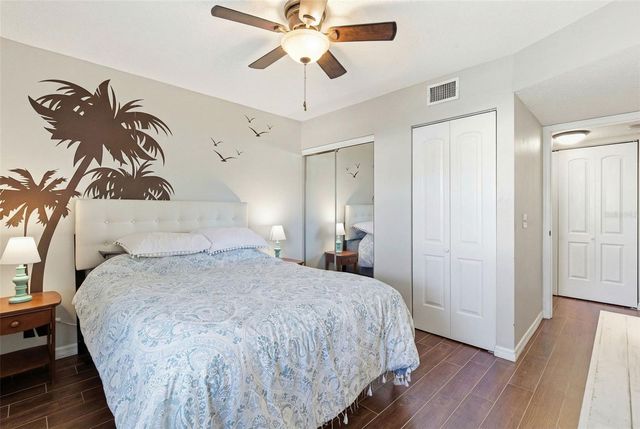 3001 58TH AVENUE S 105, St Petersburg, FL 33712