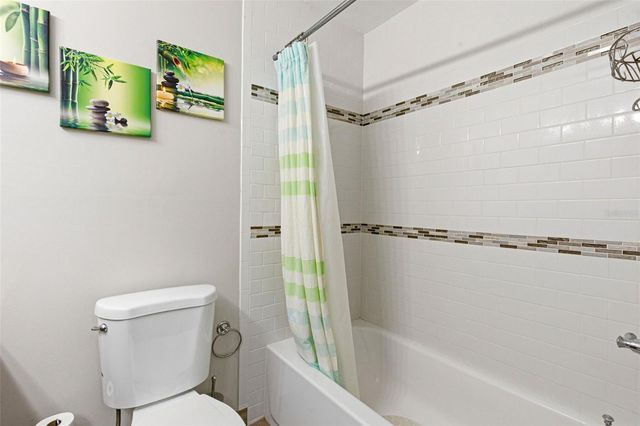 3001 58TH AVENUE S 105, St Petersburg, FL 33712