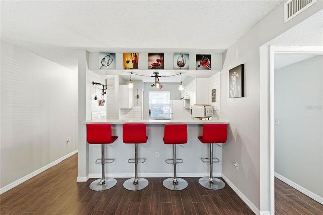 3001 58TH AVENUE S 105, St Petersburg, FL 33712