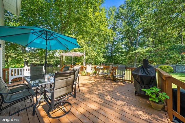 9016 HOLLY AVE, Waldorf, MD 20601
